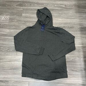 Michael Brandon hooded Henley. Size L. NWT